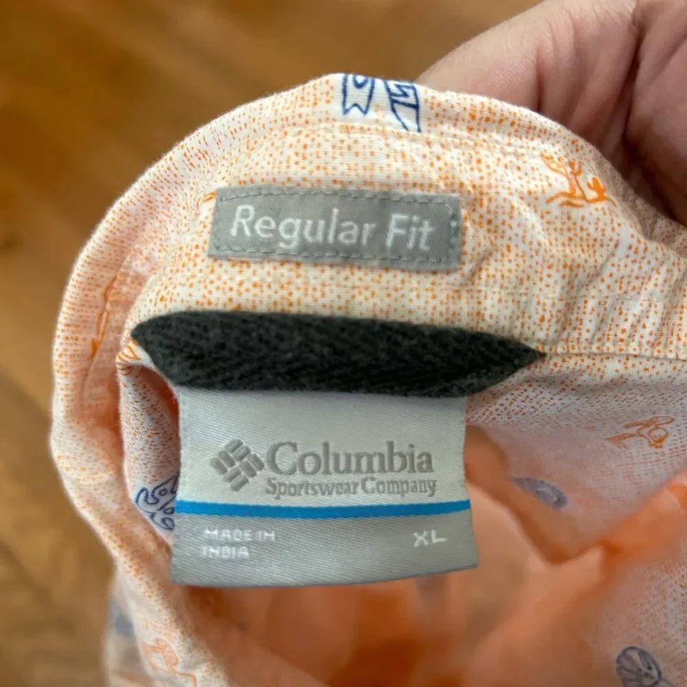 Columbia Button Down Shirt - Picture 2 of 3